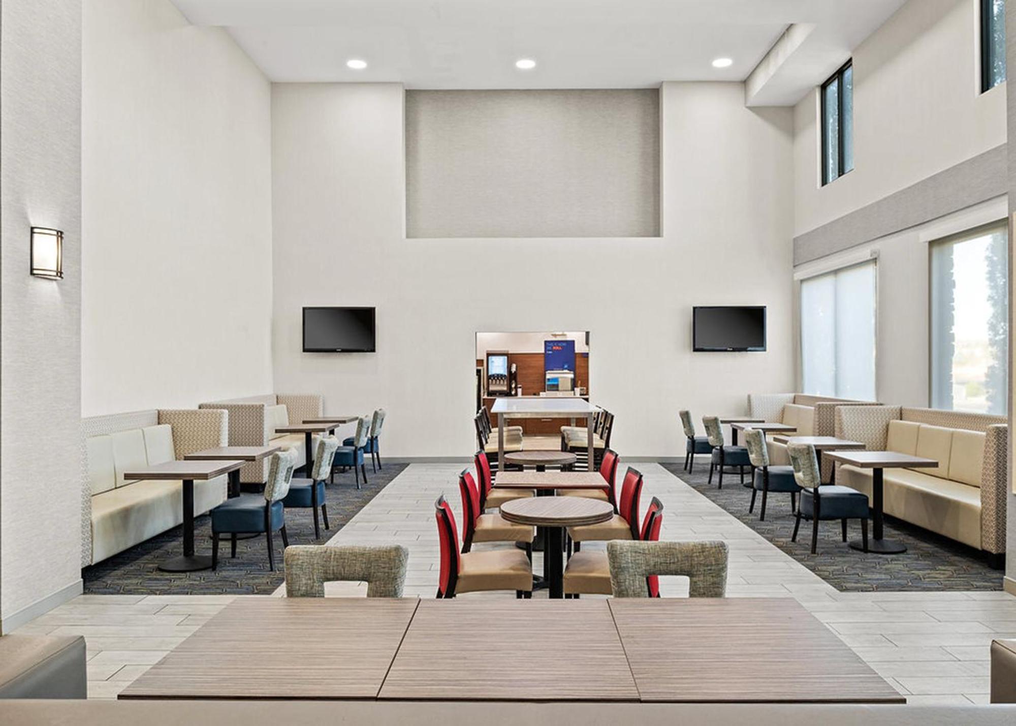 Holiday Inn Express Hotel & Suites Twentynine Palms By Ihg Экстерьер фото